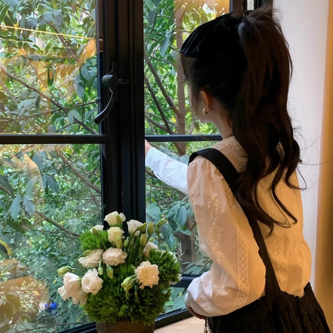 小恶魔海报